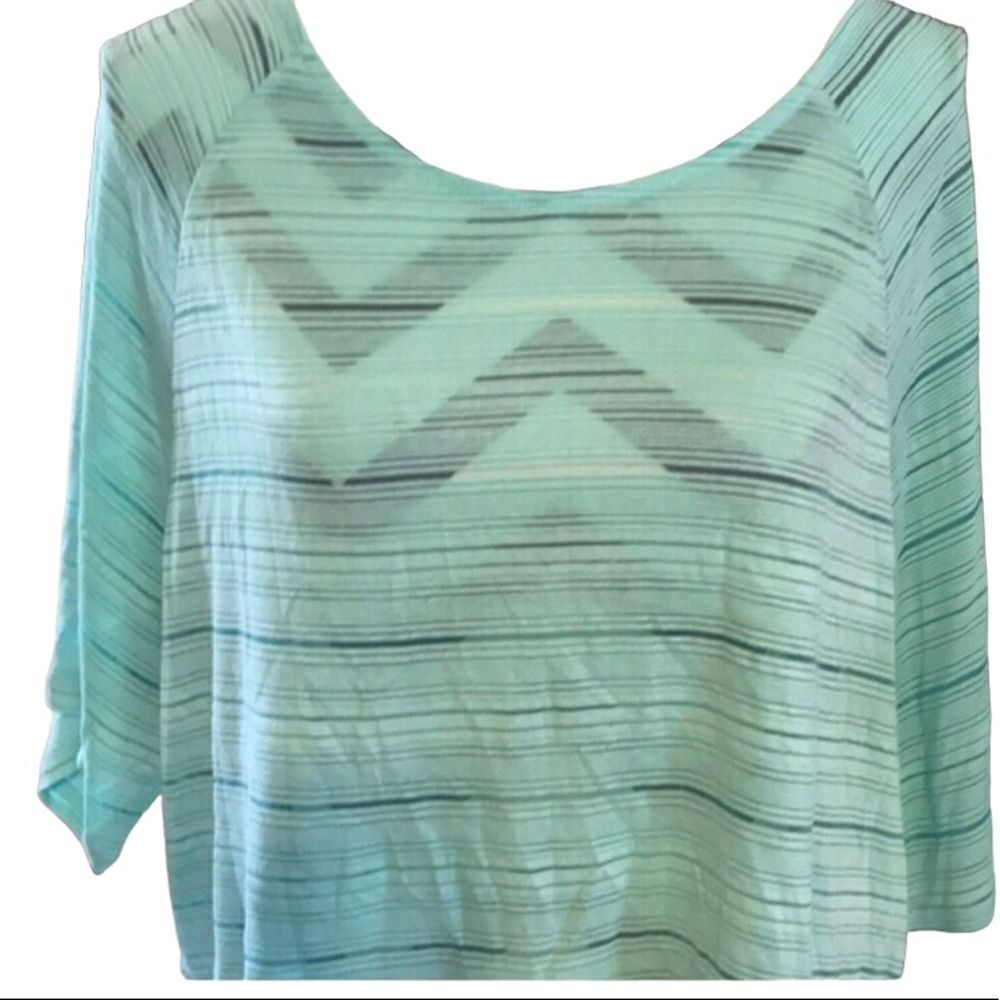 Cato Cropped Top MEDIUM NWT